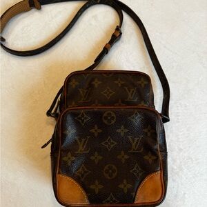 Louis Vuitton Danube PM Monogram Crossbody Bag Vintage LV